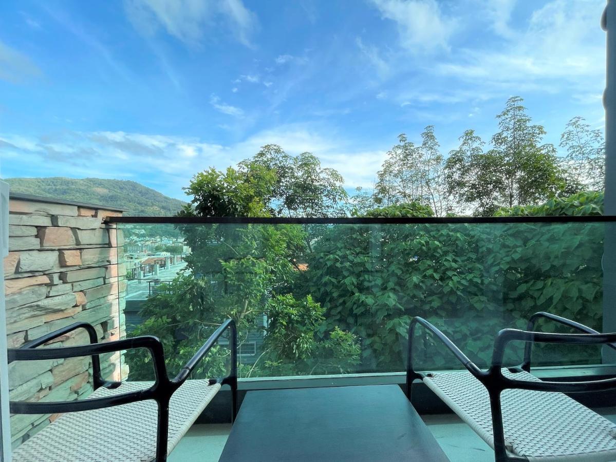Emerald Terrace Apartments By Lofty Patong Екстериор снимка