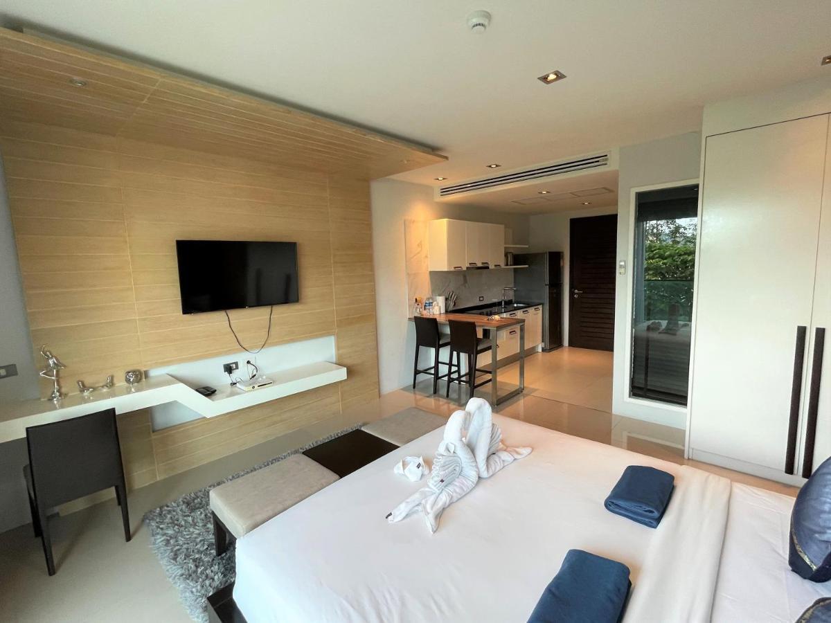 Emerald Terrace Apartments By Lofty Patong Екстериор снимка