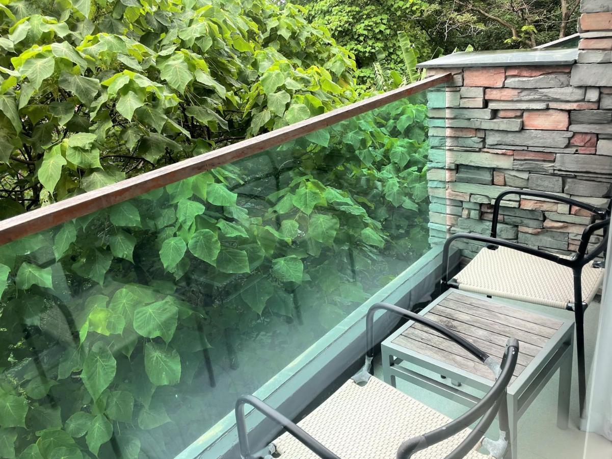 Emerald Terrace Apartments By Lofty Patong Екстериор снимка